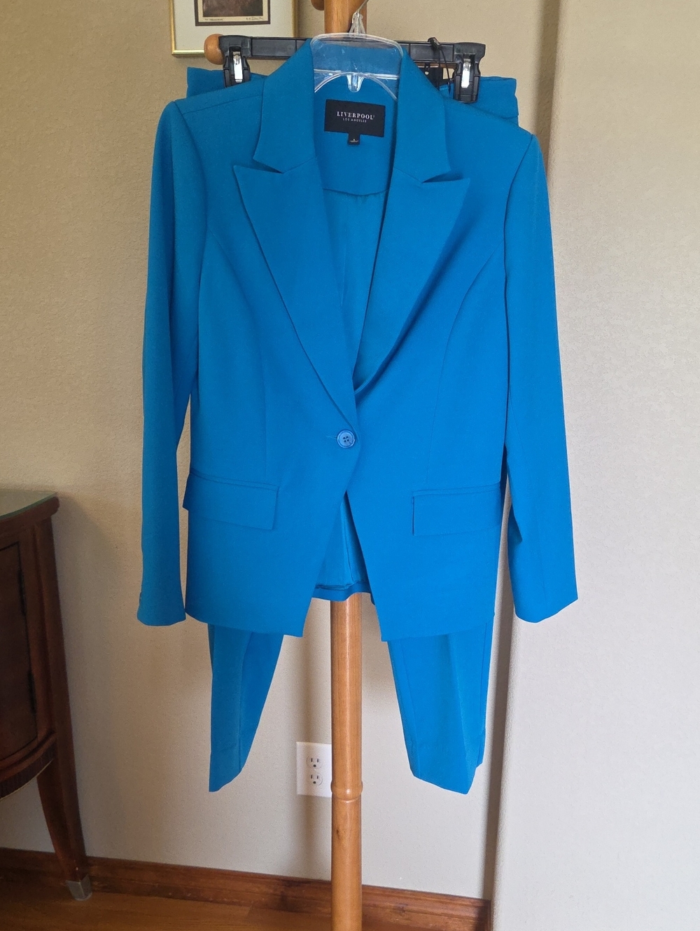 NWT Liverpool  Teal Single-Button Blazer Suit with Kelsey Pants, Small/Size 4